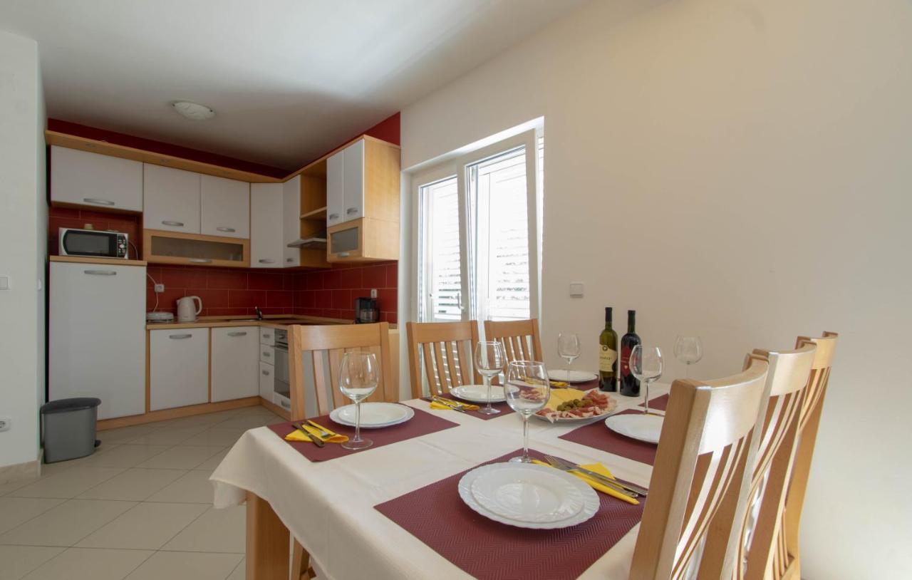 Apartments Valeria Žrnovo Kültér fotó
