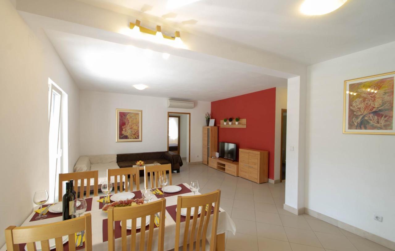 Apartments Valeria Žrnovo Kültér fotó