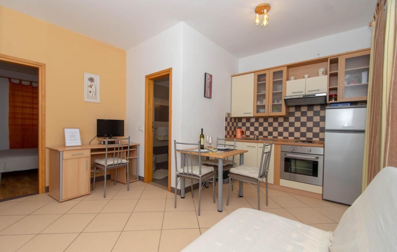 Apartments Valeria Žrnovo Kültér fotó