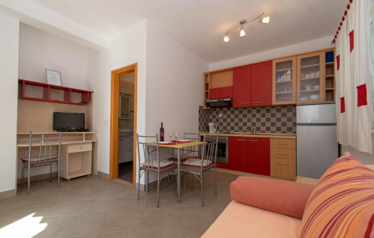 Apartments Valeria Žrnovo Kültér fotó
